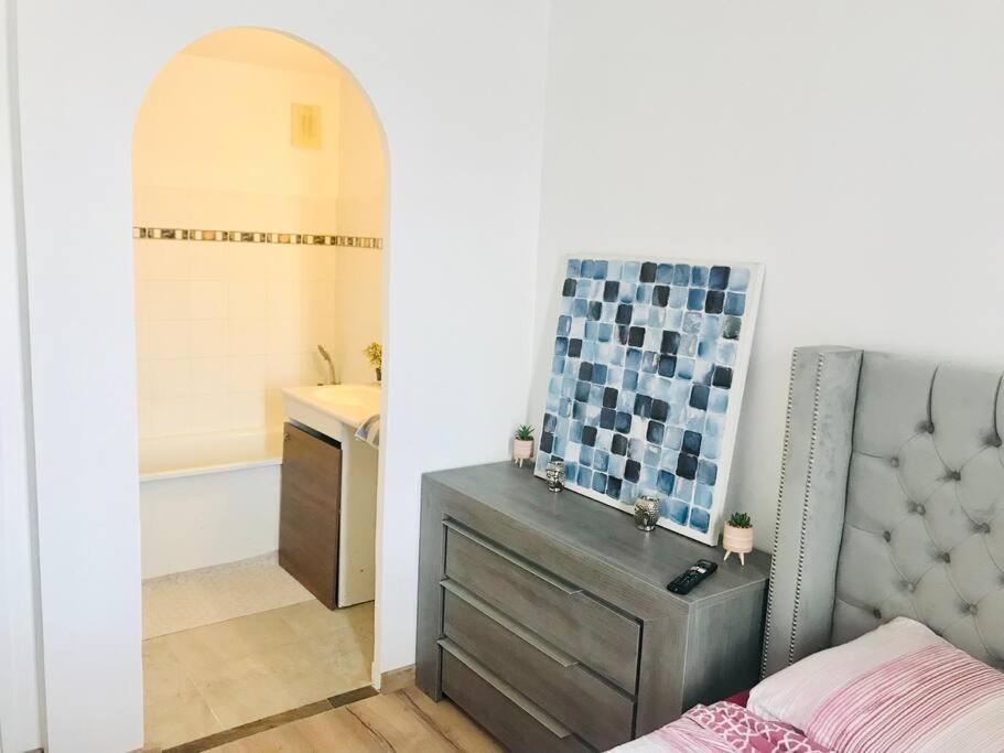Disney Cosy Lounge Serris Buitenkant foto